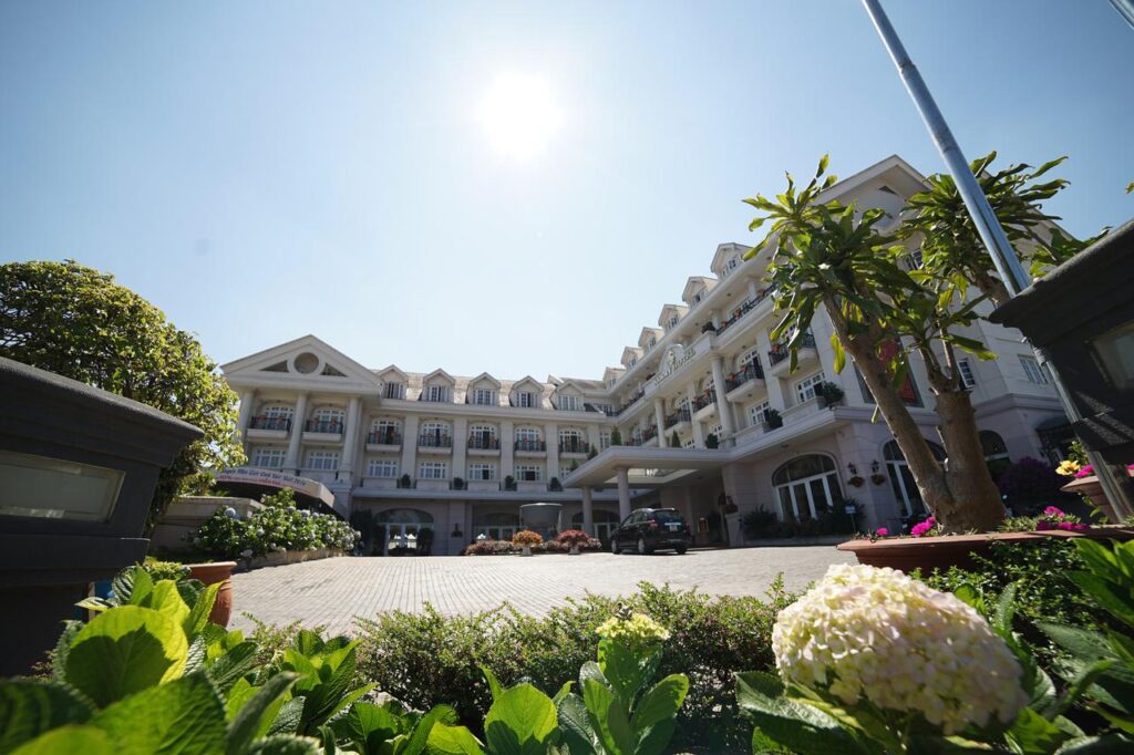 sammy hotel đà lạt