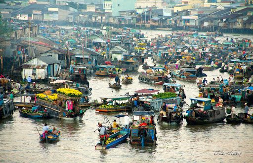 du-thuyen-victoria-mekong-eyes-2