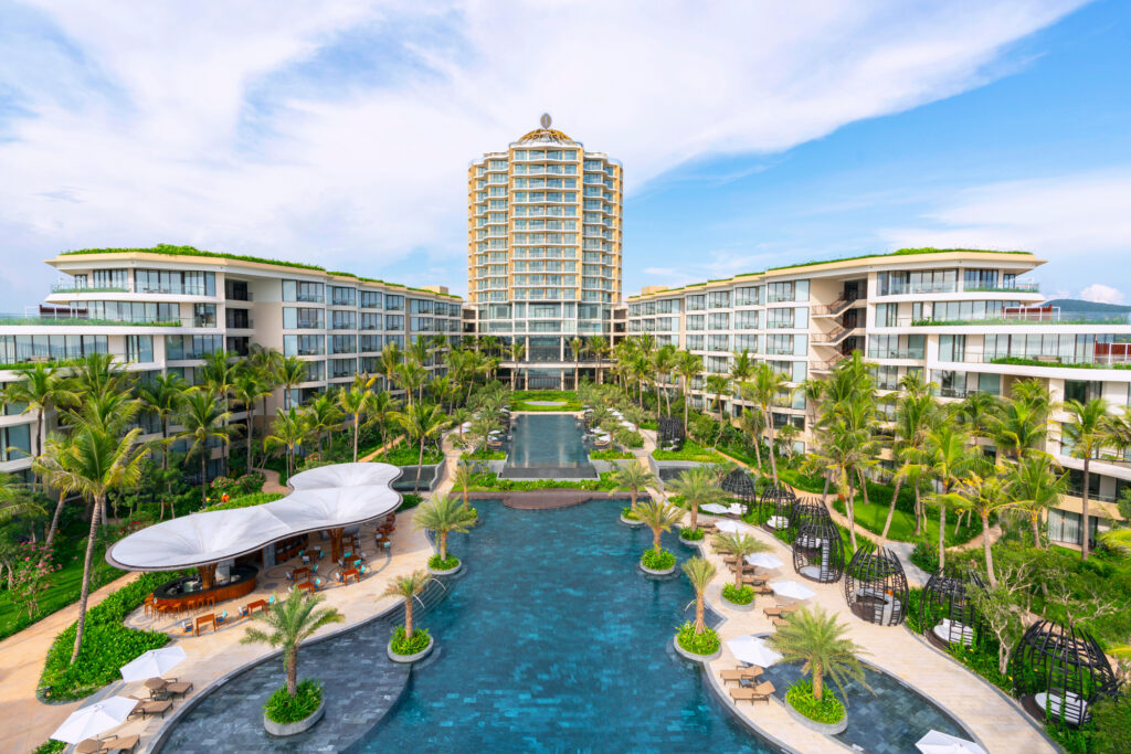 Intercontinental-phu-quoc-beach-resort