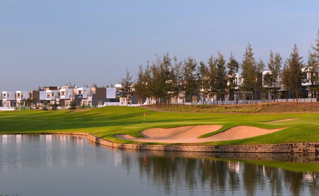 Montgomerie-Links-Da-nang